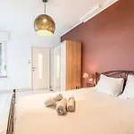 公寓 Cozy Casa With Terrace By Interhome