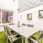 Cozy Casa With Terrace By Interhome * Остенде