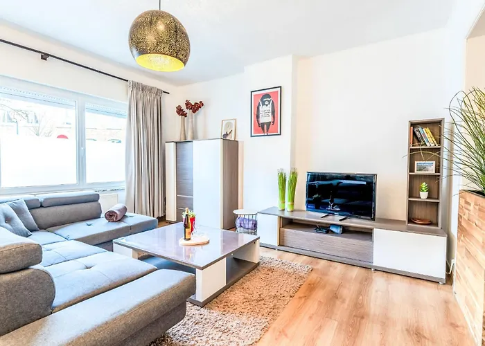 公寓 Cozy Casa With Terrace By Interhome